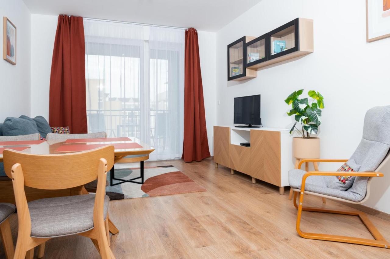 Westside Apartments By Urbanrent Budapest Eksteriør billede
