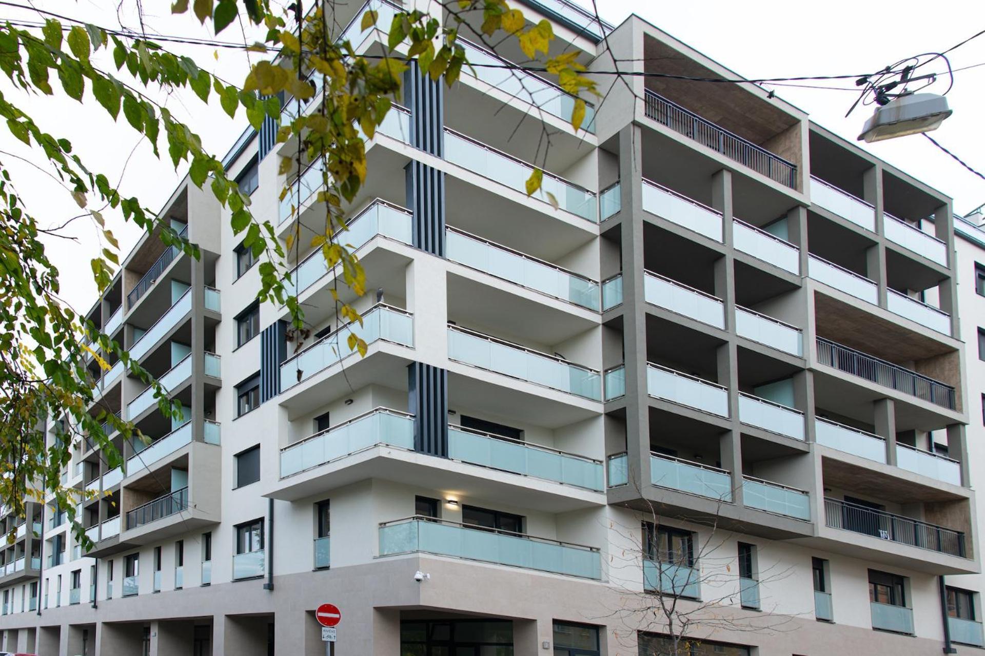 Westside Apartments By Urbanrent Budapest Eksteriør billede